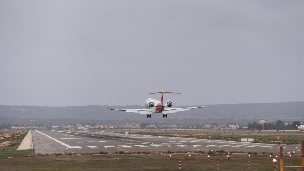 La Policía investiga si el desvío del avión de Palma se gestó en Facebook en Marruecos