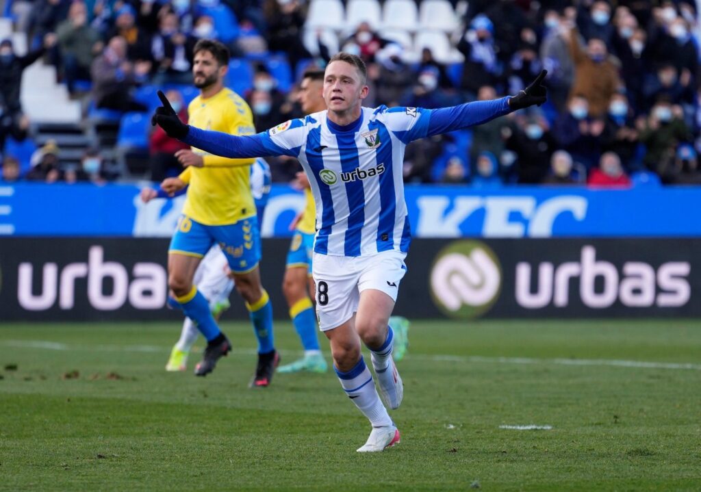 Las Palmas no pudo con el Leganés en Butarque en una jornada en la que los de Mel encajaron cuatro goles y solo Viera maquilló el resultado