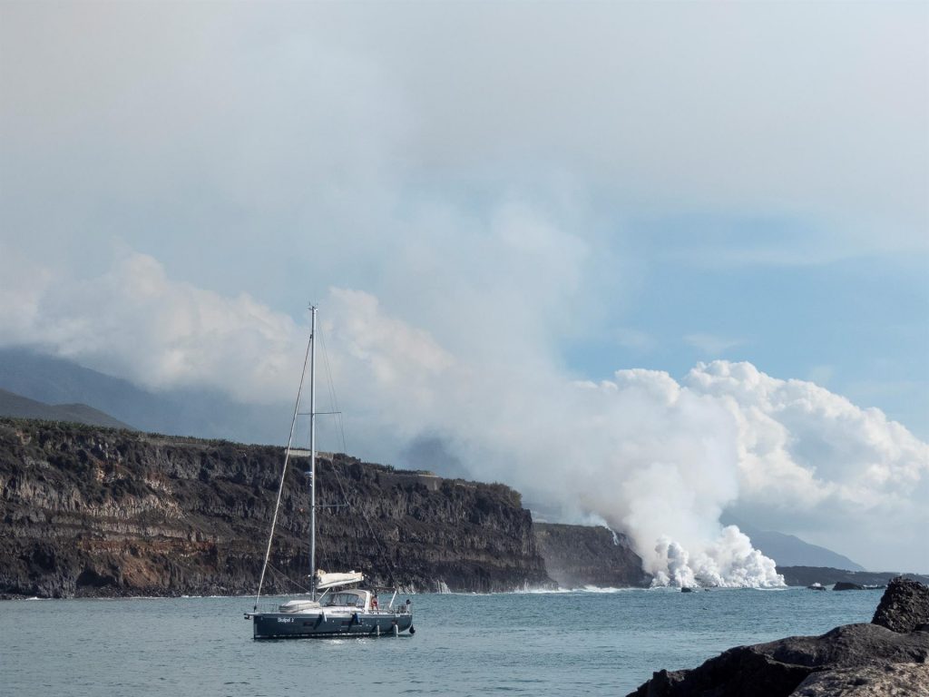 Restringen los accesos a las zonas evacuadas debido a la evolución del volcán