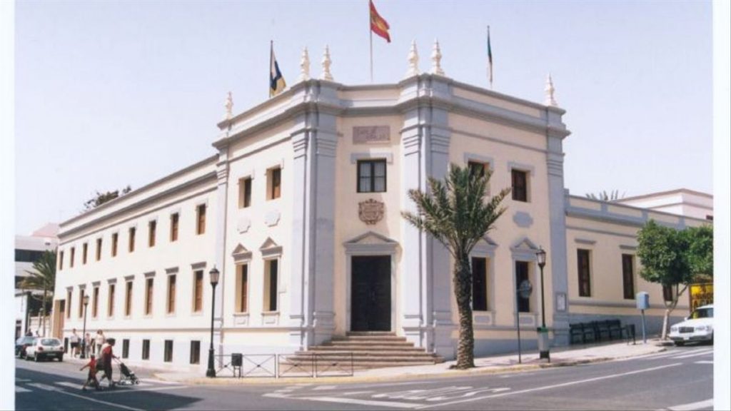 El Cabildo de Fuerteventura mejora Río Palmas de cara a las fiestas de la Virgen de la Peña