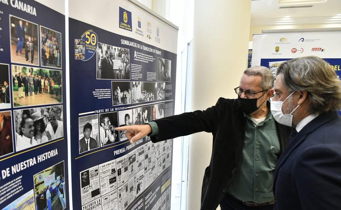 El Parlamento canario expone un recorrido fotográfico por 40 años de autonomía