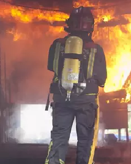 Cinco afectados en el incendio de una vivienda en Santa Cruz de Tenerife