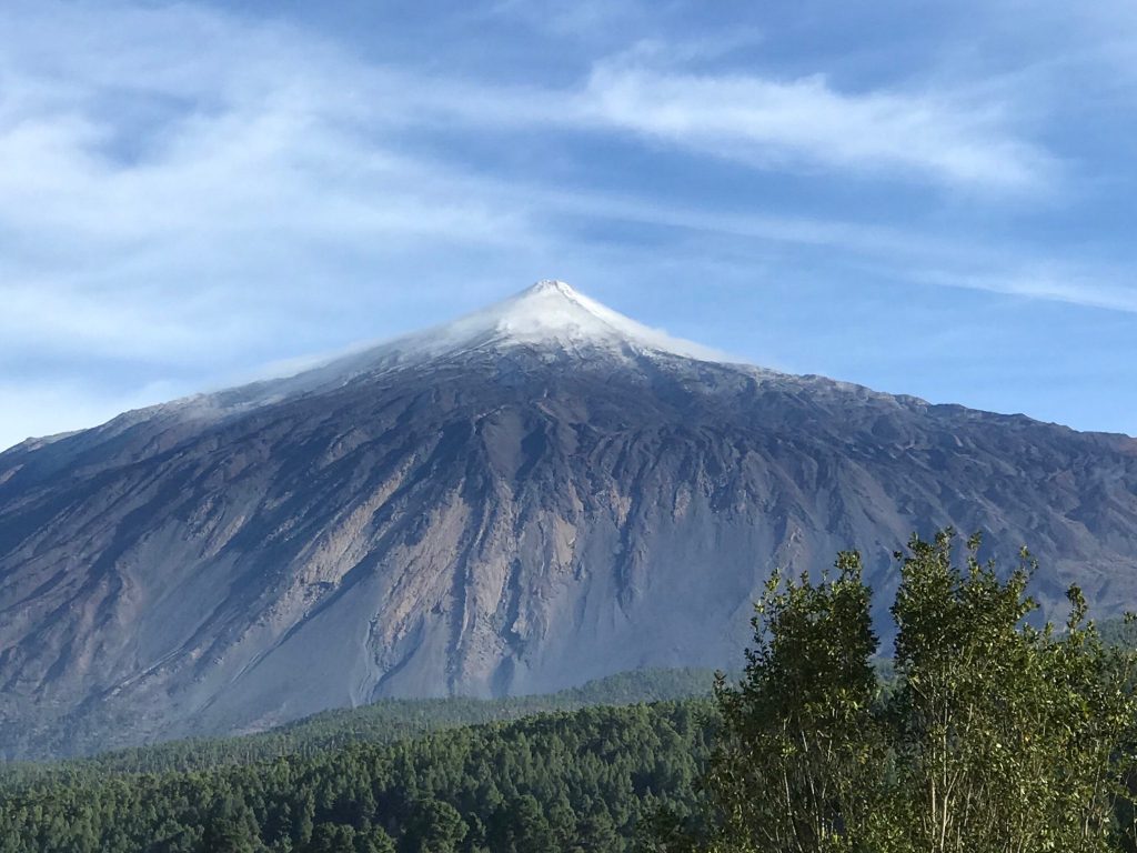 Vuelve a nevar en el Parque Nacional del Teide