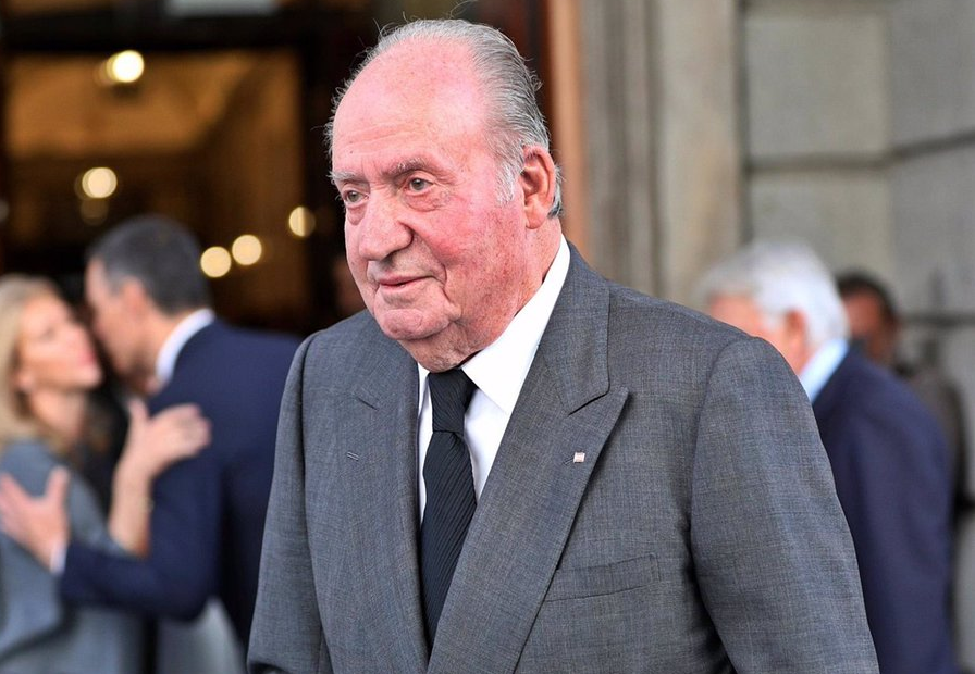 El rey Juan Carlos residirá en Abu Dabi aunque viajará a España