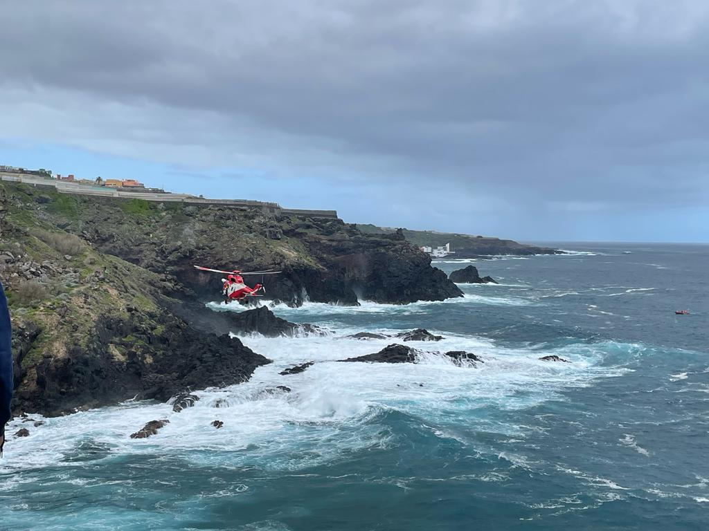 Muere un varón ahogado en Costa de Bajamar (Tenerife)