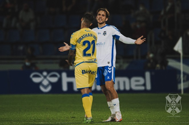 El CD Tenerife dispondrá de 700 entradas para sus aficionados en la vuelta en Gran Canaria