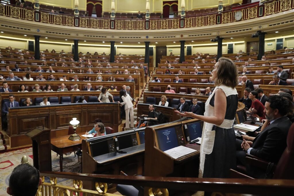 El PP de Feijóo ya está a menos de dos puntos del PSOE