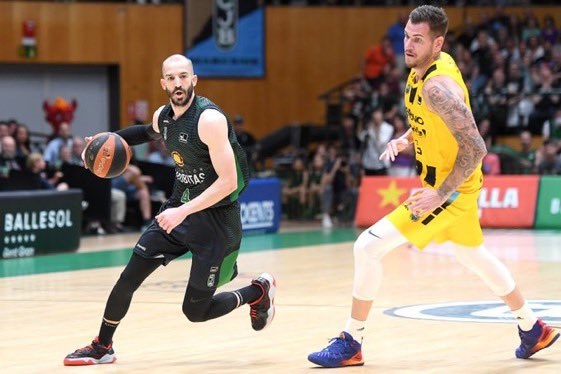 El Lenovo cae en la primera cita de la eliminatoria ante el Joventut (100-68)