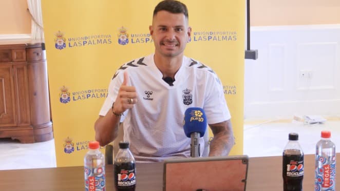 Vitolo Machín: "He venido para conseguir el ascenso con la UD Las Palmas"