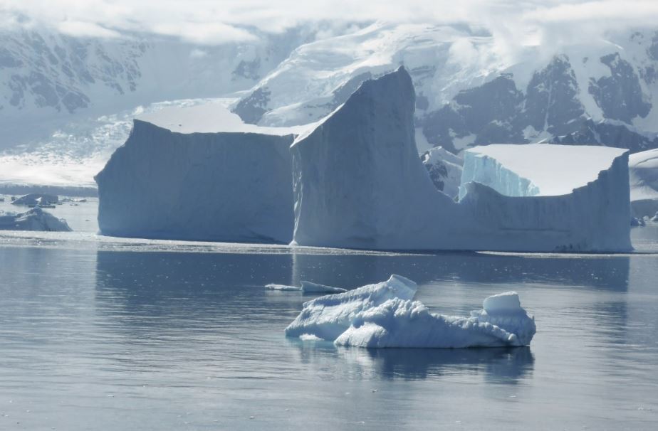 El cambio climático hace desaparecer los lagos del Ártico