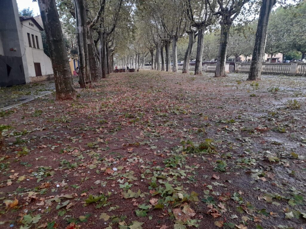 Una niña de 20 meses fallece por la tormenta de granizo en La Bisbal (Girona)