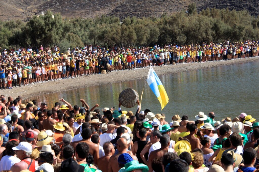 Vuelve la tradicional Fiesta del Charco a La Aldea de San Nicolás