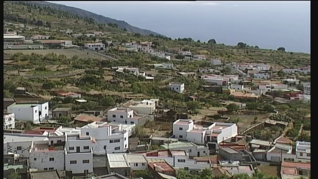 El aumento del consumo de agua de riego en El Hierro se dispara y deja a agricultores sin suministro