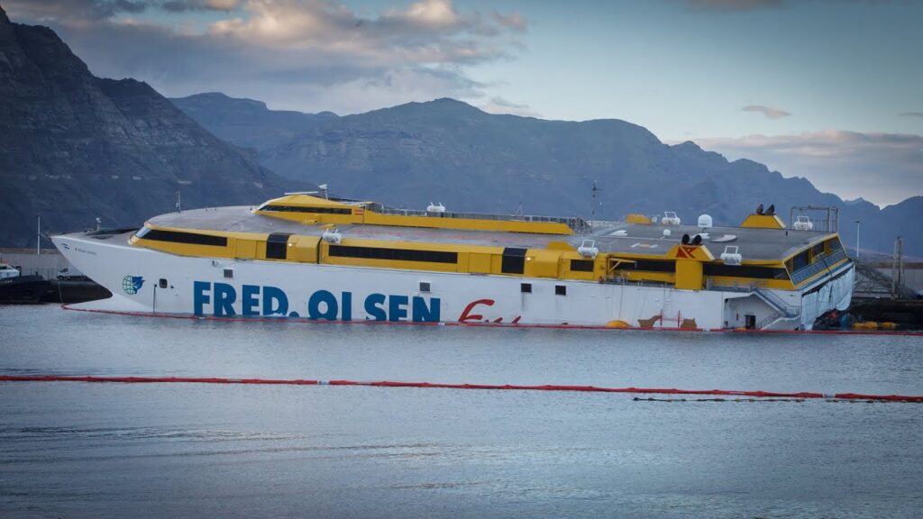 La caja negra del ferry que encalló en Agaete se borró en los días siguientes al percance