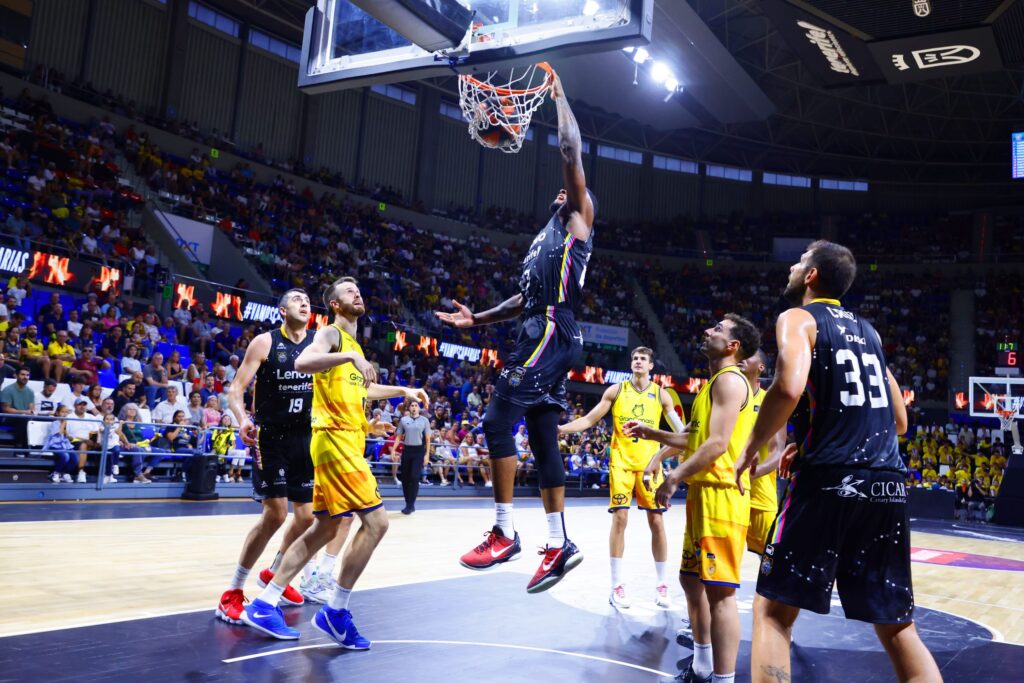 70-86. El derbi canario acaba con el Tenerife líder a costa del Gran Canaria