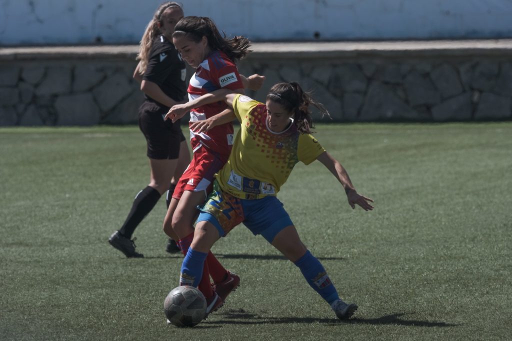 Derrota del Ginelux CD Juan Grande, ante el Granada (1-2)