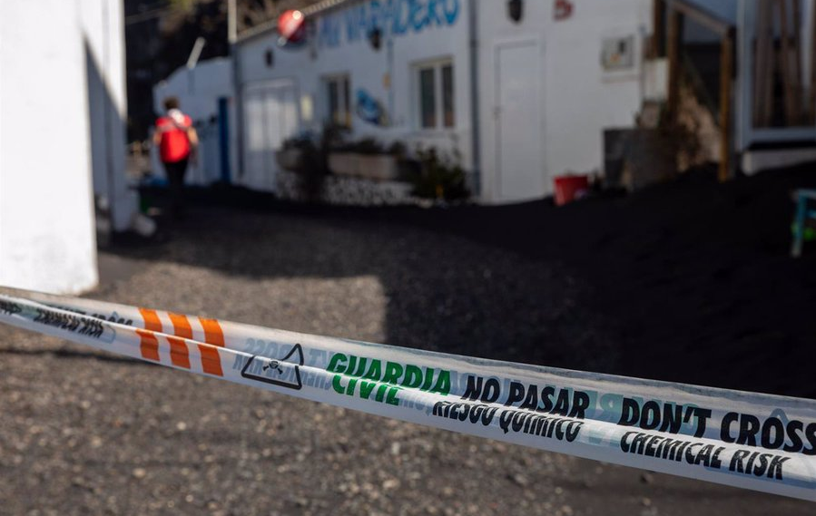 Comienzan las visitas a Puerto Naos y La Bombilla 