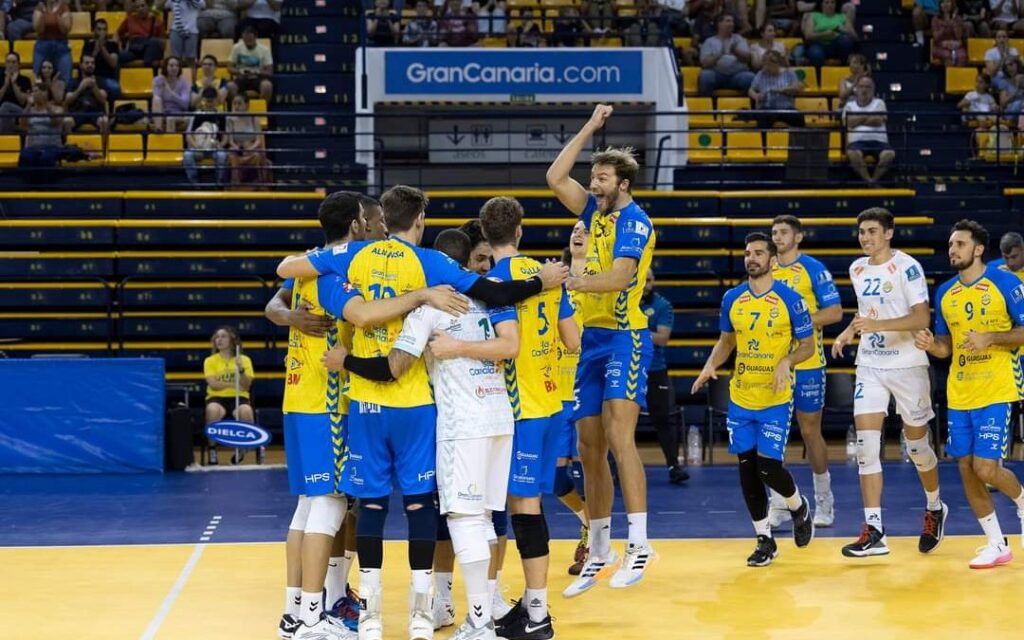 CV Guaguas se enfrenta al Barça Voleibol