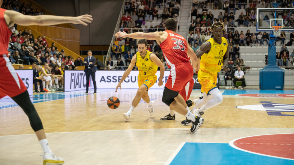 CB Gran Canaria gana en Girona