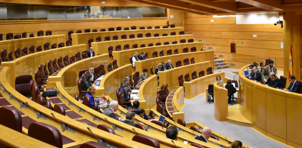 Nuevo retraso en la ley trans al incorporar el Senado "correcciones técnicas"