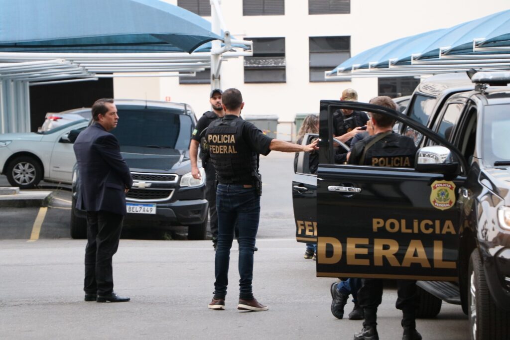 Tres fallecidos y once heridos en un tiroteo en dos escuelas de Brasil