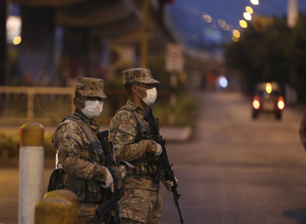 Las protestas en Perú dejan al menos diez muertos