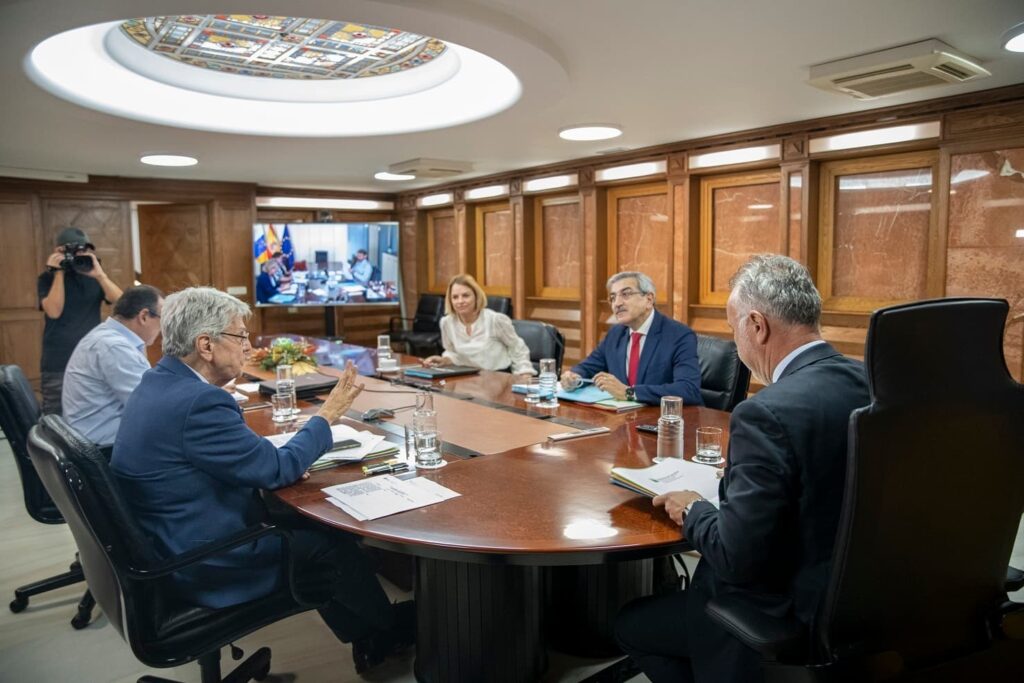 Canarias celebra su último Consejo de Gobierno del año