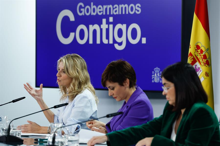 El Gobierno aprueba la subida del salario mínimo hasta 1.080 euros