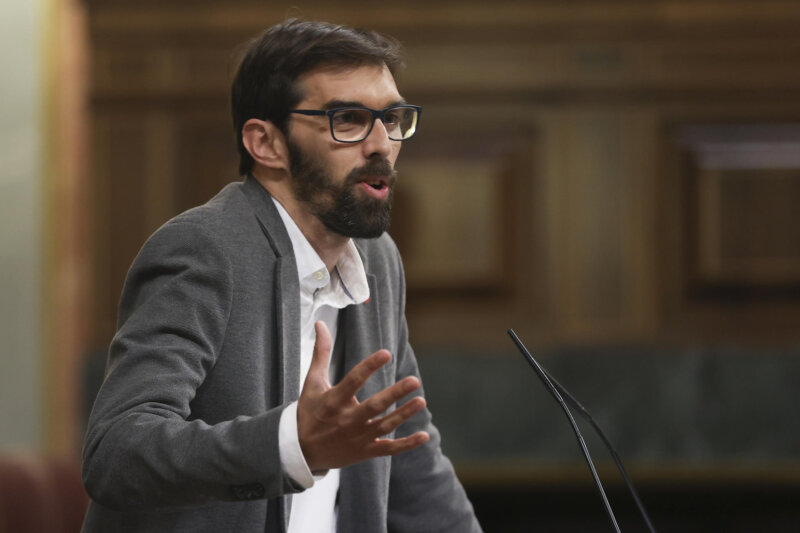 Los grupos parlamentarios intervienen en el debate de la moción de censura de Vox