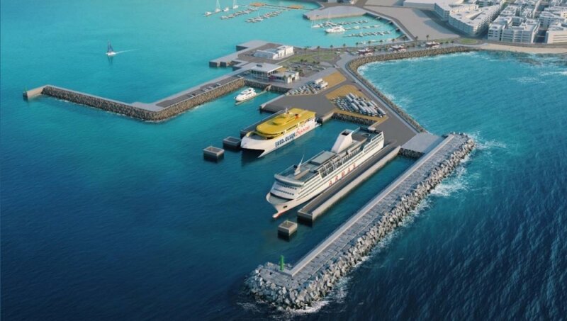 Rechazo a las obras del muelle de Corralejo, en Fuerteventura