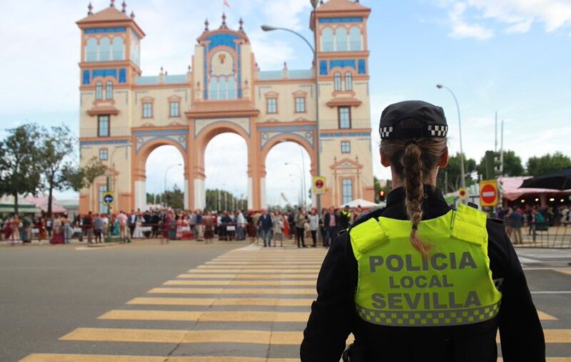 Sevilla, preparada para la Feria de Abril