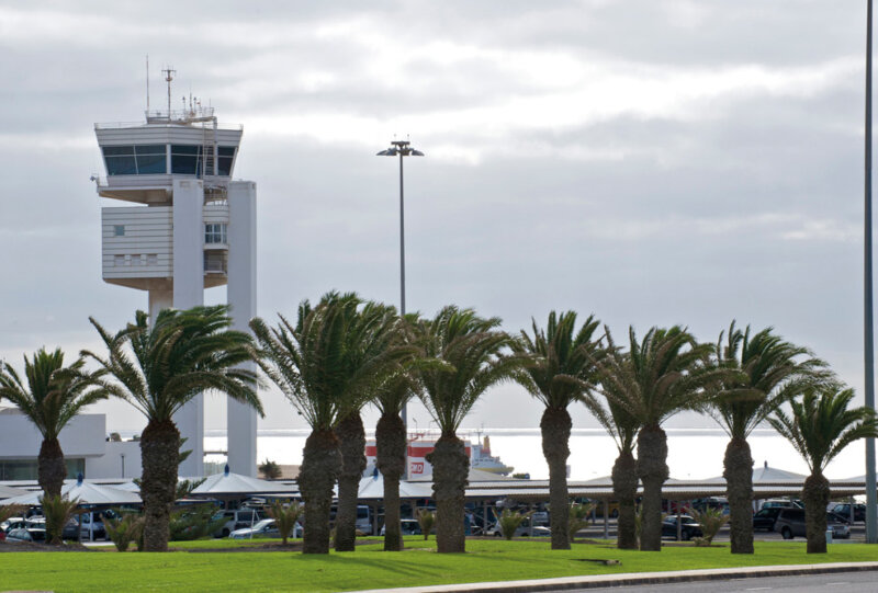 Usca extiende la huelga en las torres de control privatizadas