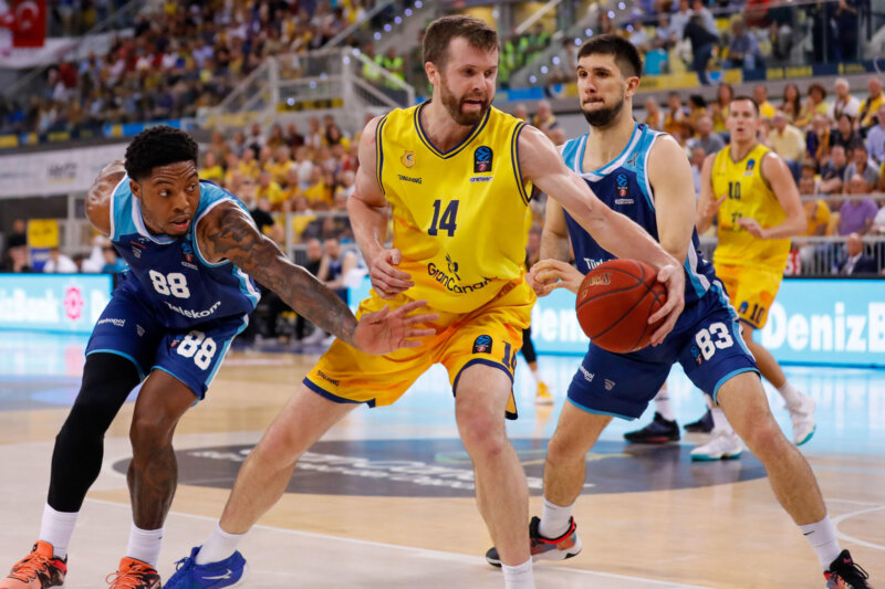 71-67. El CB Gran Canaria gana la Eurocopa por primera vez en su historia