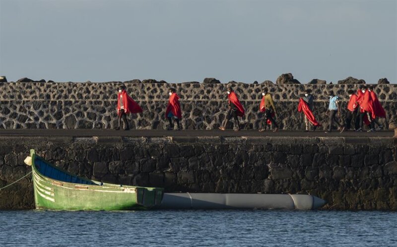 Rescatan a 220 migrantes en aguas próximas a Gran Canaria y Lanzarote