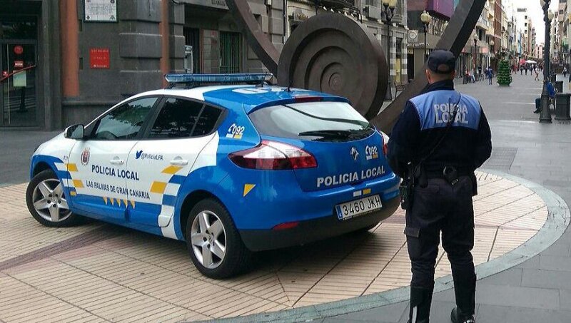 Detenida por dejar morir a un perro y maltratar a tres más en una vivienda en Gran Canaria