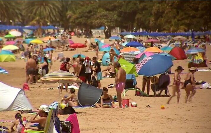 Cruz Roja prepara un amplio dispositivo para velar por la seguridad en las playas de Canarias