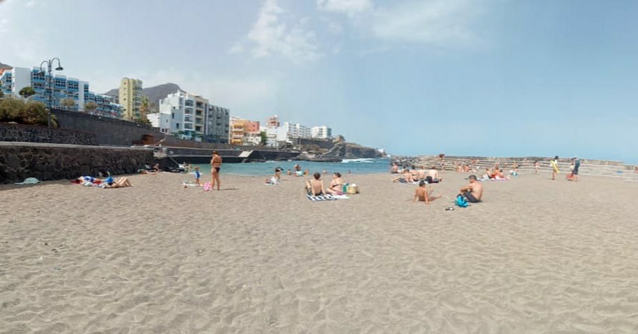 Respecto al viento continuará en zonas de costa y en la islas de mayor relieve, con avisos de nivel amarillo