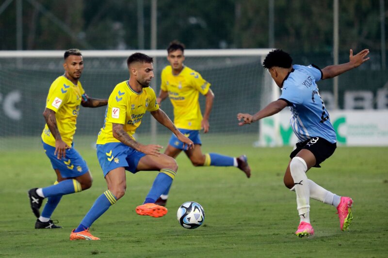 ud las palmas y al wakrah