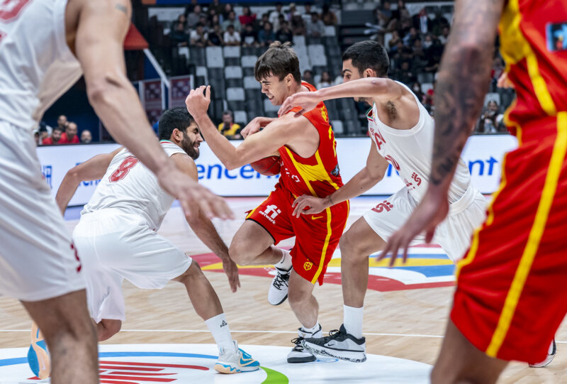 65 - 85 | España derrota a Irán en un partido exigente y con aprietos