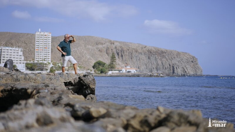 Mirando al Mar desde  Los Cristianos