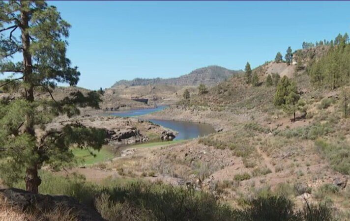 Canarias registra bajas cantidades de agua en sus presas debido a las altas temperaturas