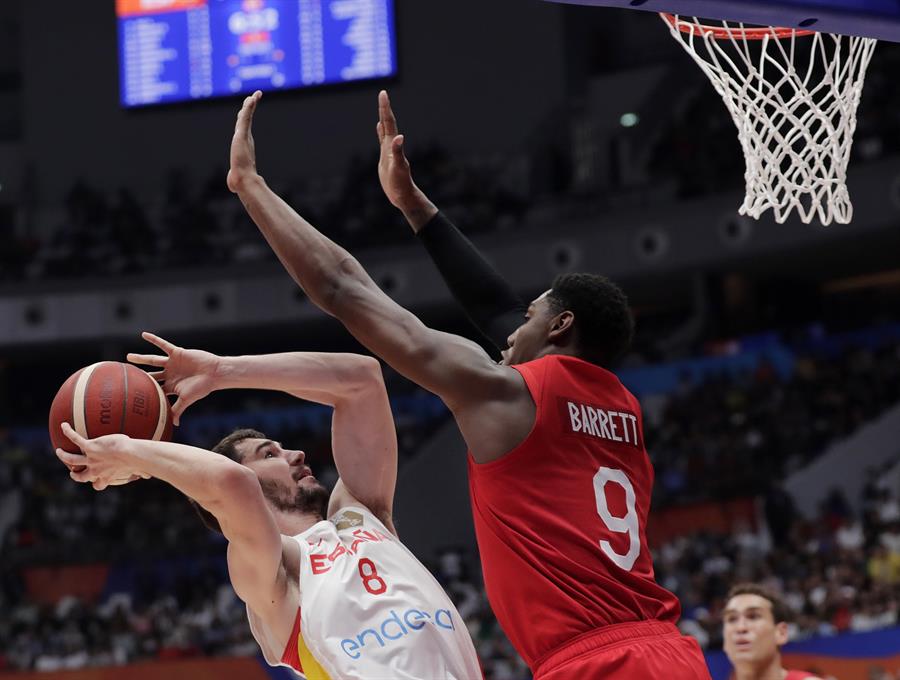 La selección española estuvo muy cerca de tumbar a la de Canadá, una de las favoritas a levantar el trofeo, pero cayó derrotada (85-88)