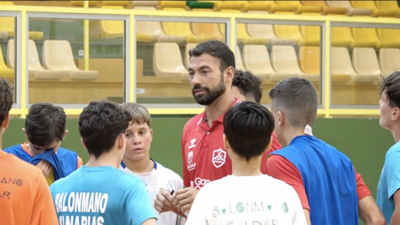 El Balonmano Gáldar confirma el retorno de Dani Sarmiento