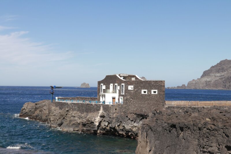 Hotel más pequeño del mundo en La Frontera, El Hierro 