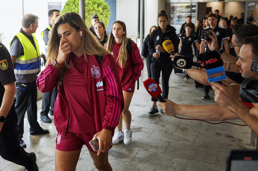 La jugadoras convocadas por Tomé van llegando a Valencia