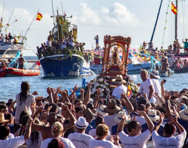 Momento de la celebración de las Fiestas Lustrales de La Gomera en honor a la Virgen de Guadalupe / Imagen de archivo Cabildo de La Gomera 