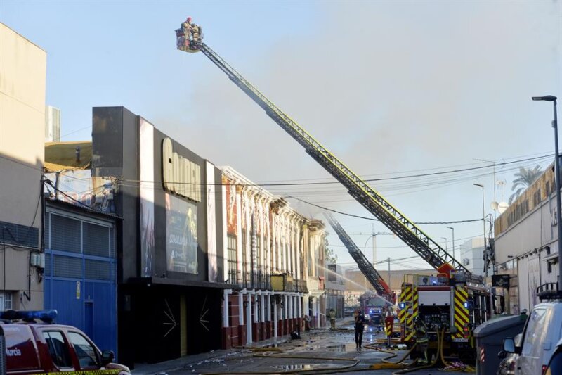 Locales del incendio de Murcia. 