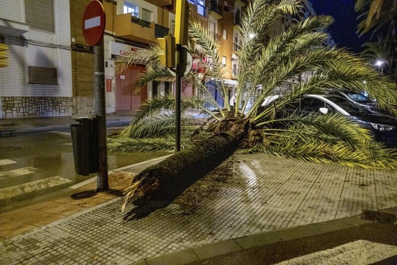 Borrasca Bernard en Huelva. Imagen EFE