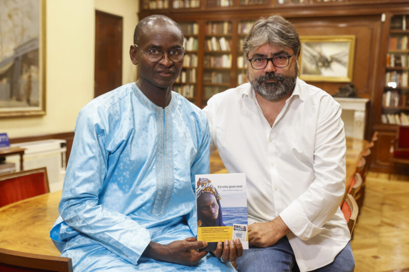 Presentación del libro que recoge una de las tragedias más impactantes de la Ruta Canaria