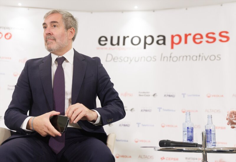 El presidente del Gobierno de Canarias, Fernando Clavijo, durante un desayuno informativo de Europa Press